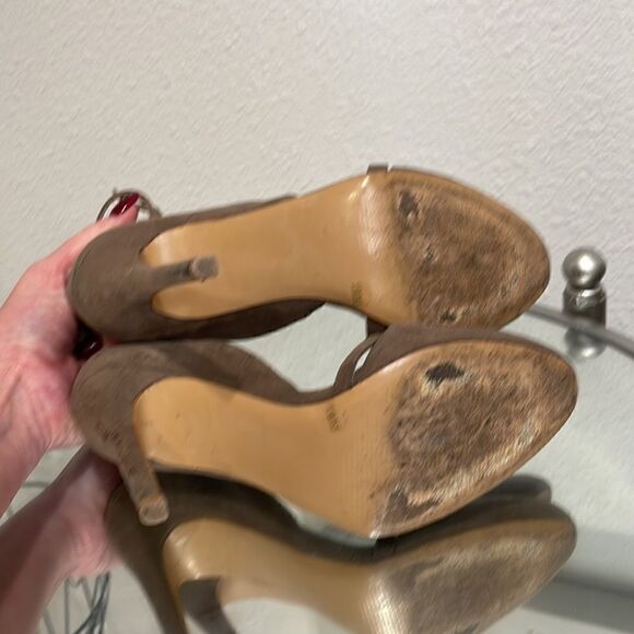 Julianne Hough | Sole Society Heels | tan/dark grey | size 5.5 - Picture 5 of 8